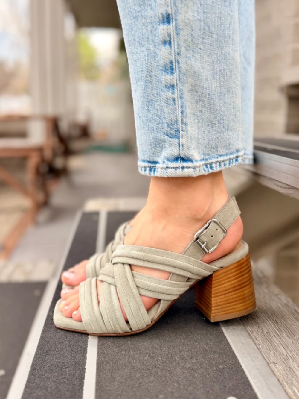 Laura Bellariva Strappy Suede Heel 9913.568 in Army